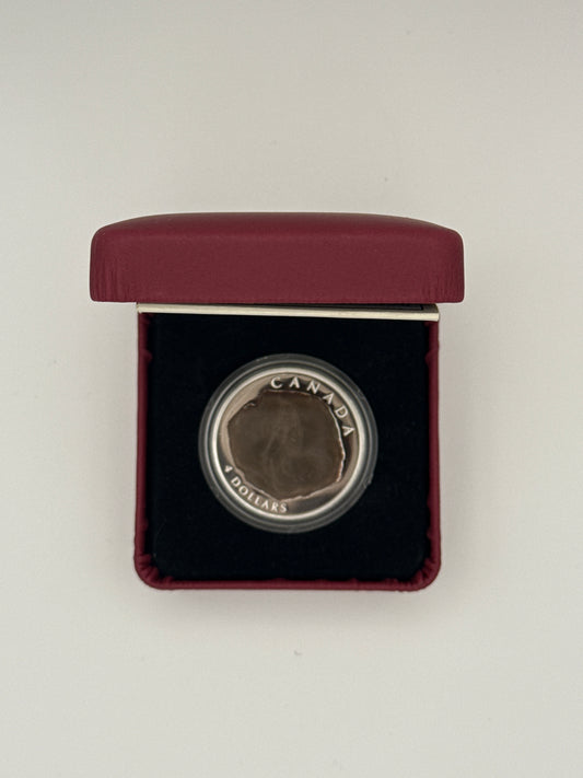 2010 Canada $4 fine silver Dinosaur Collection coin, Dromaeosaurus fossil design (view 2)