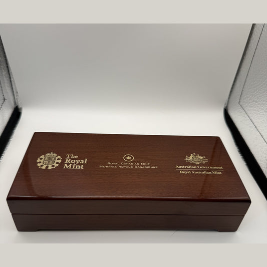 2012 Queen's Diamond Jubilee silver proof set with UK £5, Canada $20 and Australia 50c in wooden case (view 2)