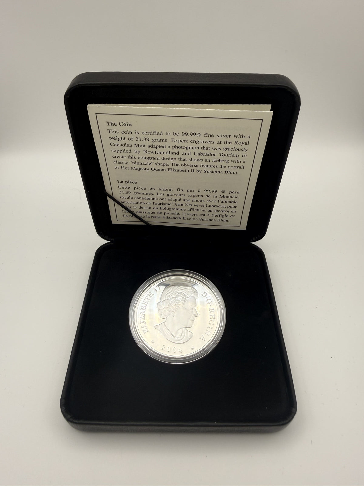 2004 Canada $20 Natural Wonders Iceberg hologram fine silver coin (view 2)