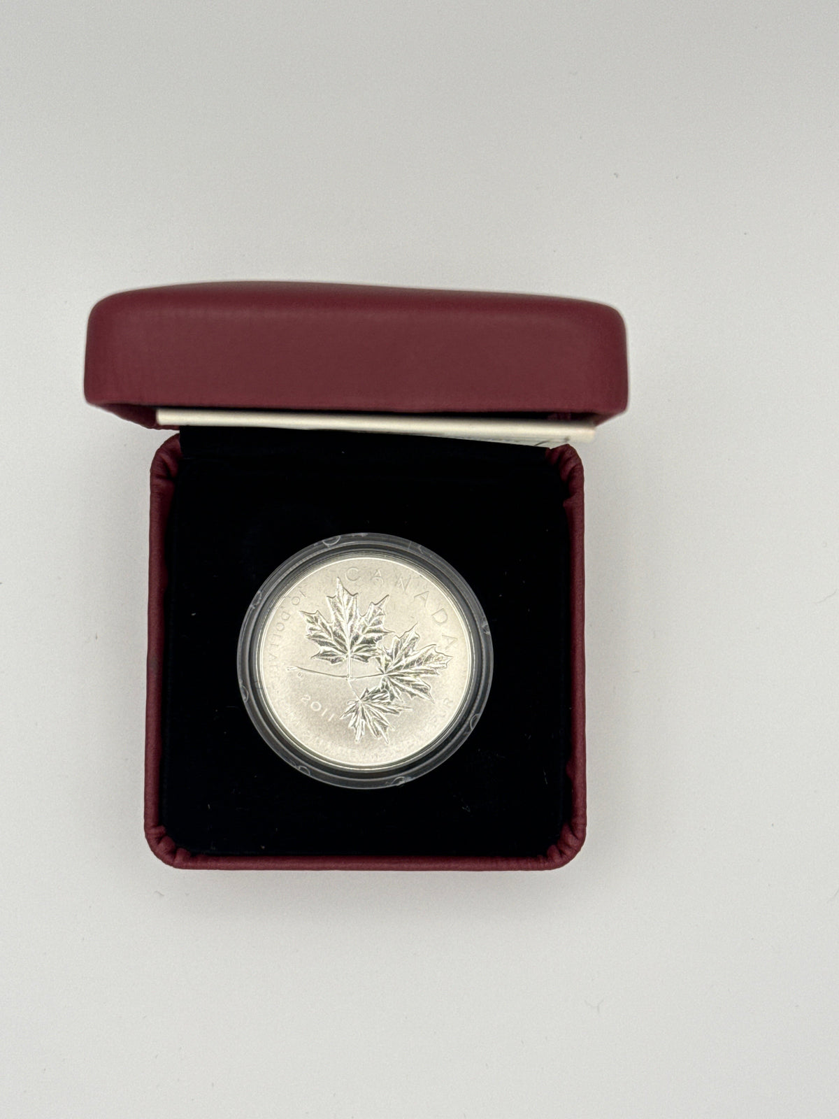 2011 Maple Leaf Forever silver coin obverse