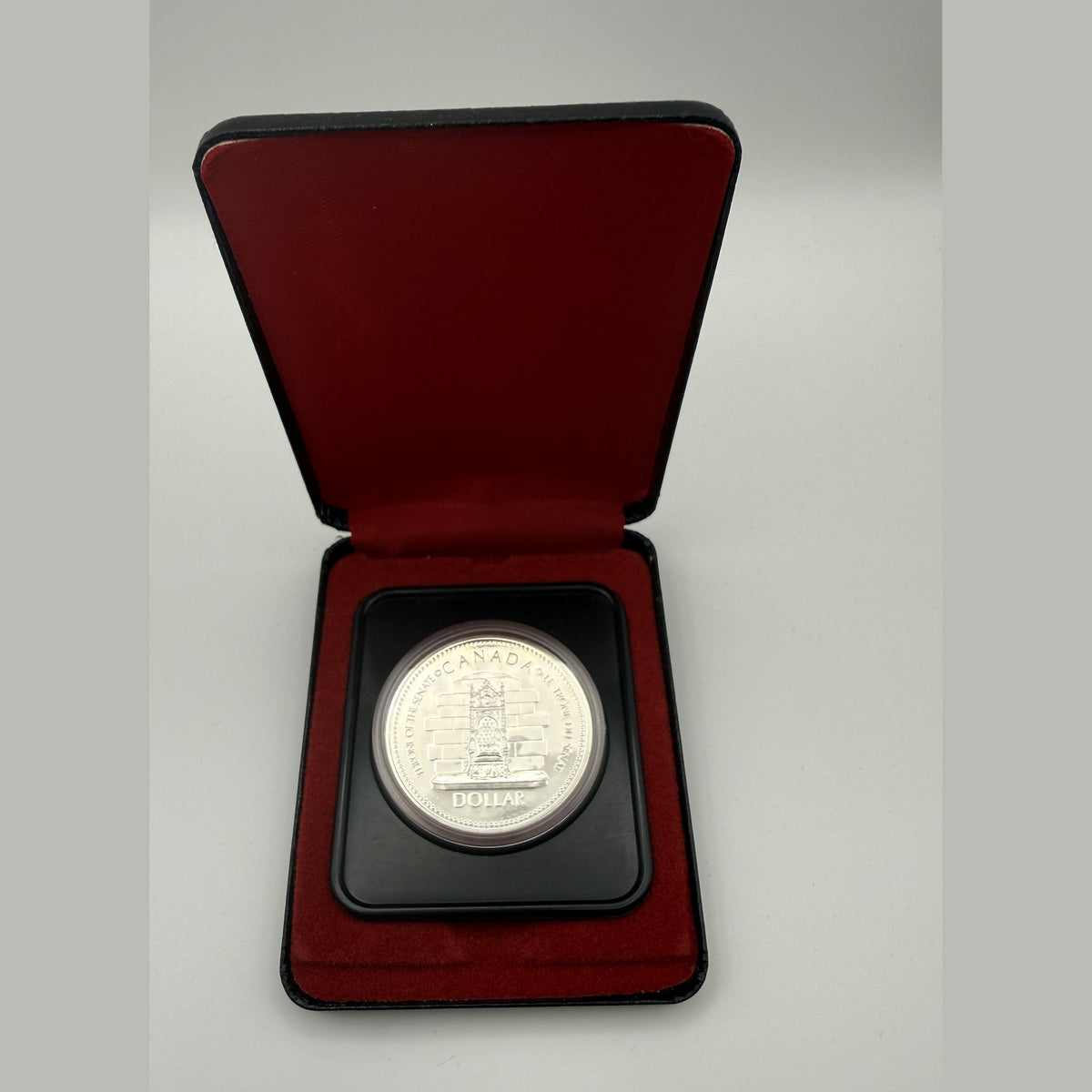 1977 Canada $1 Silver Jubilee silver dollar (Case only) - packaging