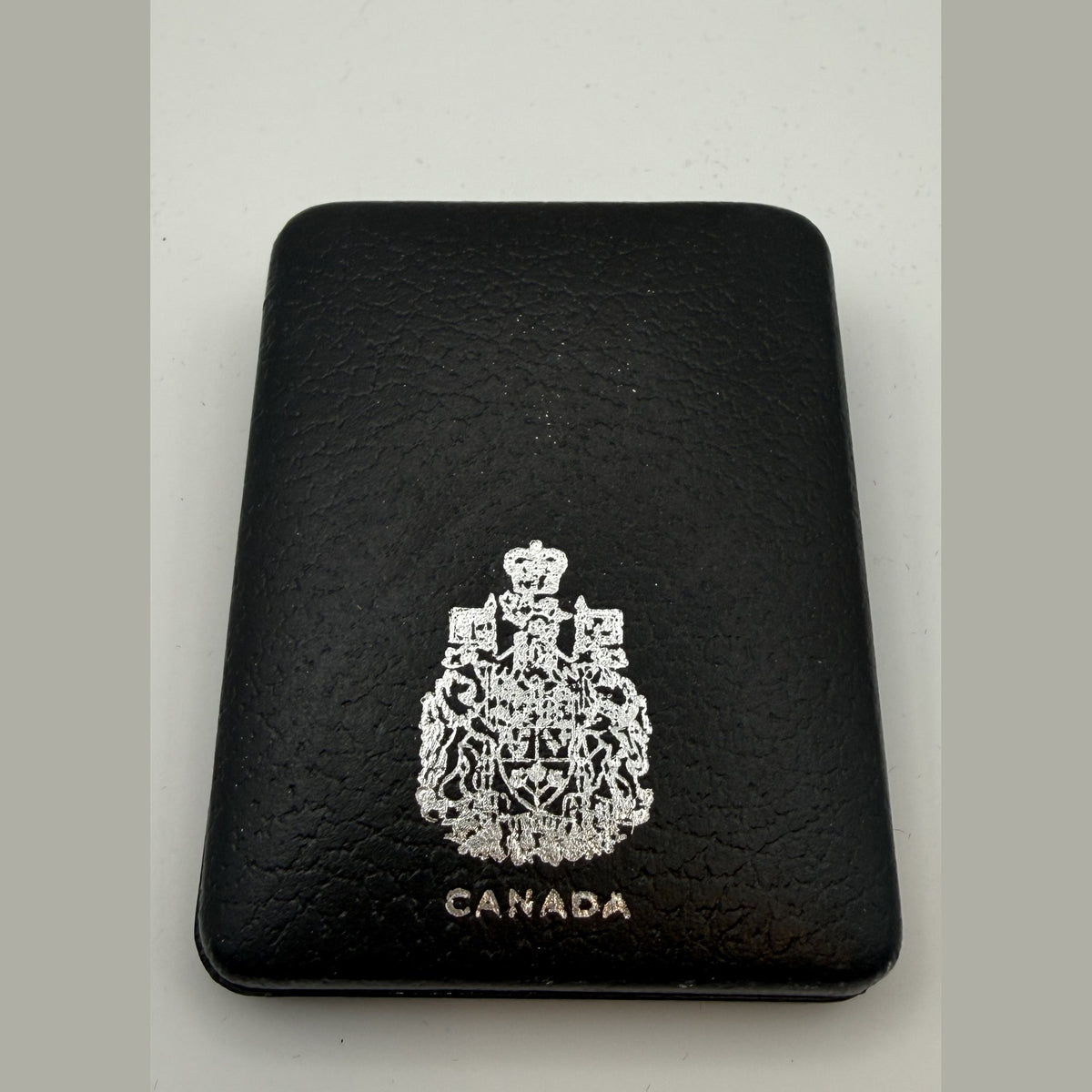 1976 Canada $1 Library of Parliament silver dollar (Case only – #2) - packaging