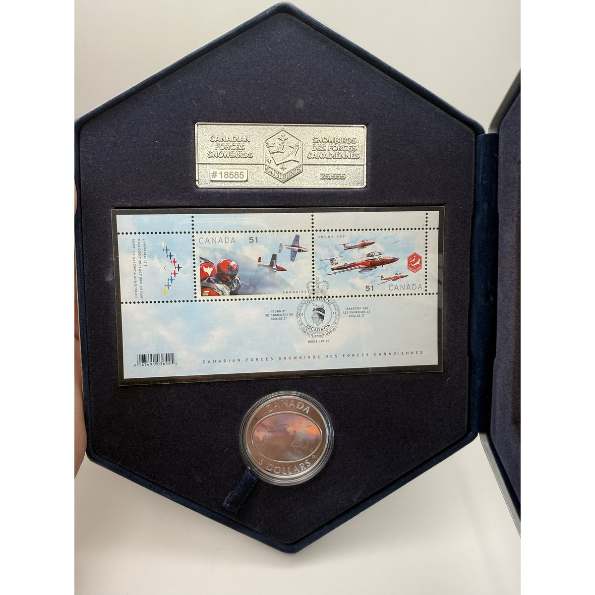 2006 Canada $5 Snowbirds Hologram Coin & Stamp Set - packaging